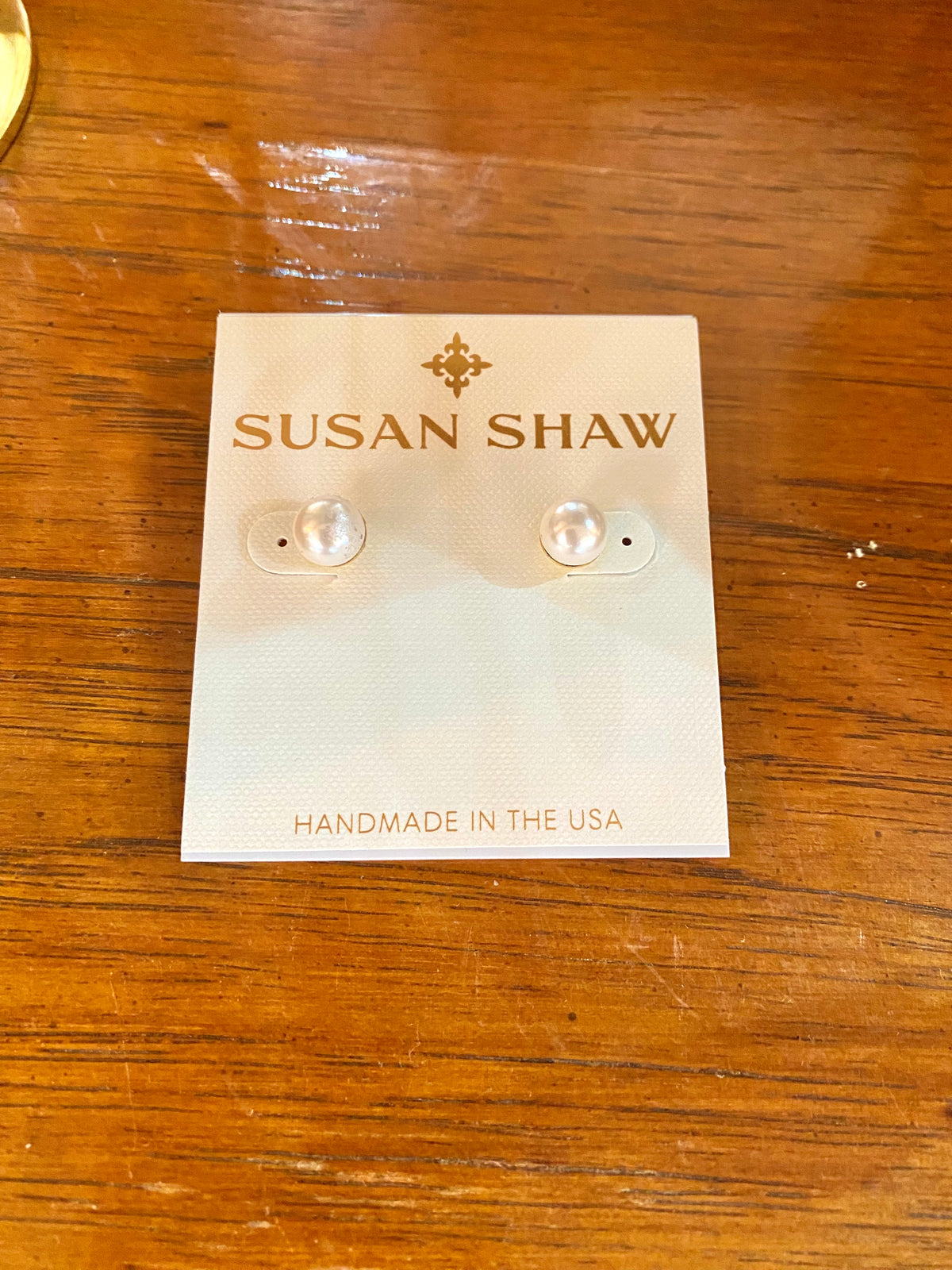 Shell Pearl Studs