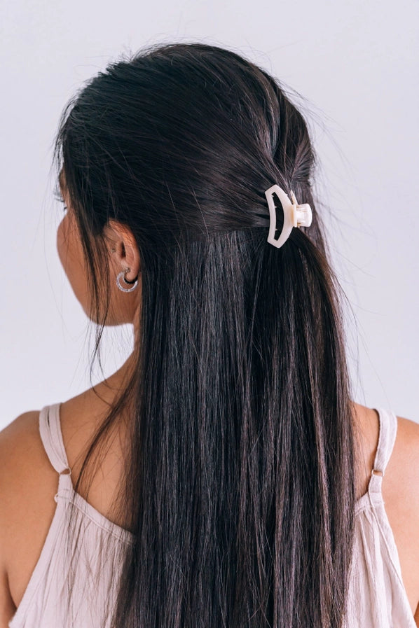 Almond Beige Tiny Hair Clip