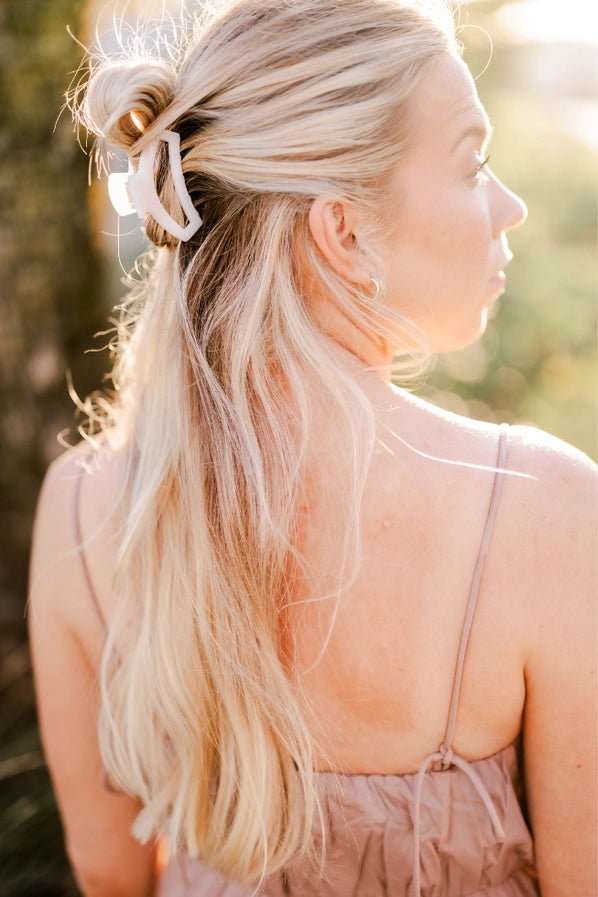 Coconut White Small Hair Clip