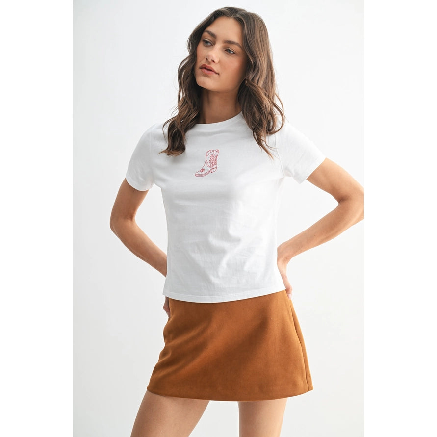 Daisy Embroidered Tee