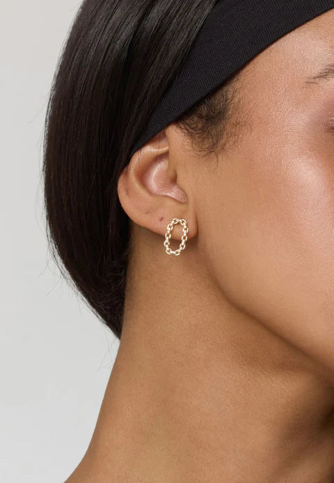 Everly Post Silver Earring