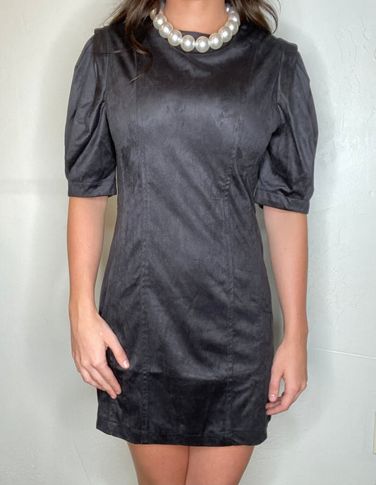 Barrel Sleeve Shift Dress